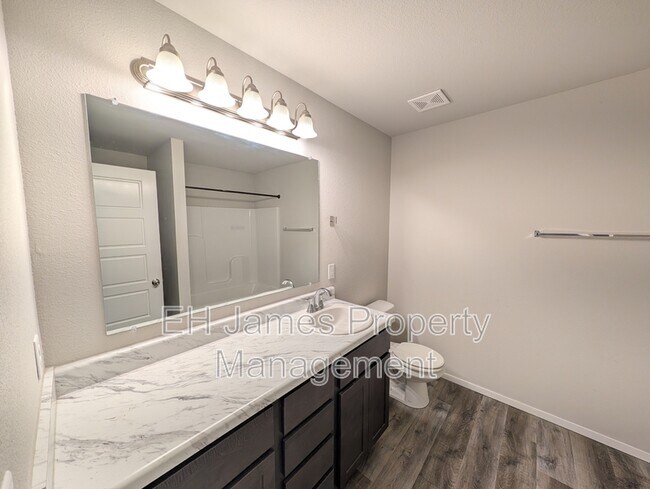 Building Photo - 8538 E 161st Pl S