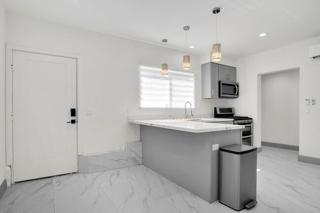 Building Photo - 27001 Calle Juanita