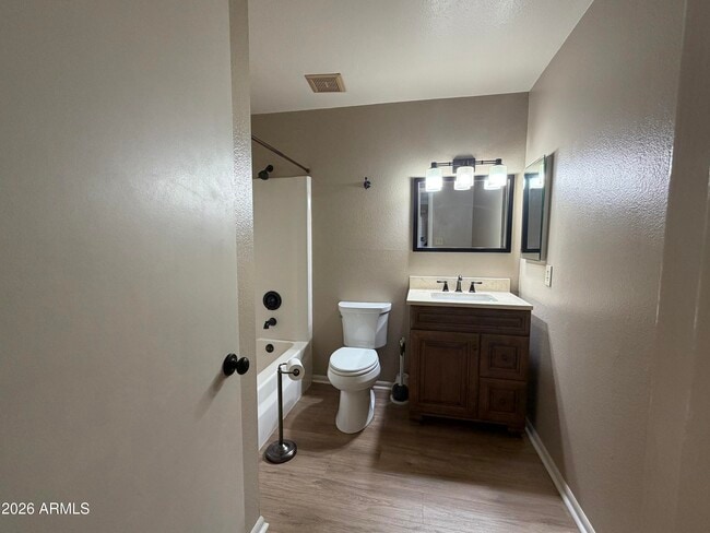 Building Photo - 3011 W Campo Bello Dr