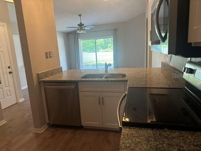 Building Photo - 515 Scarlet Maple Ct