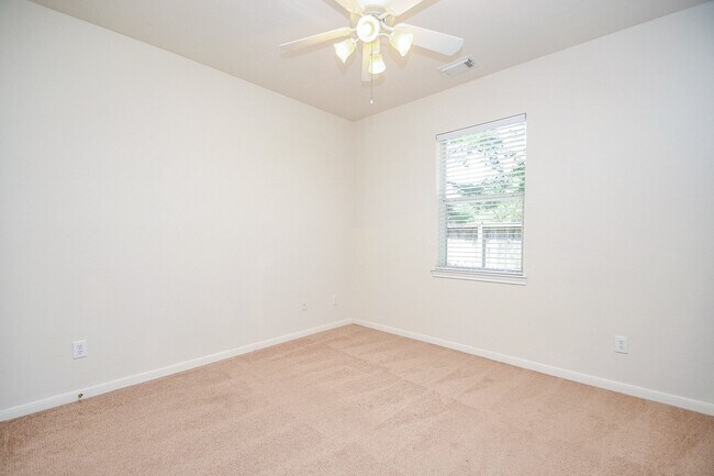 Building Photo - 4703 Camden Brook Ln