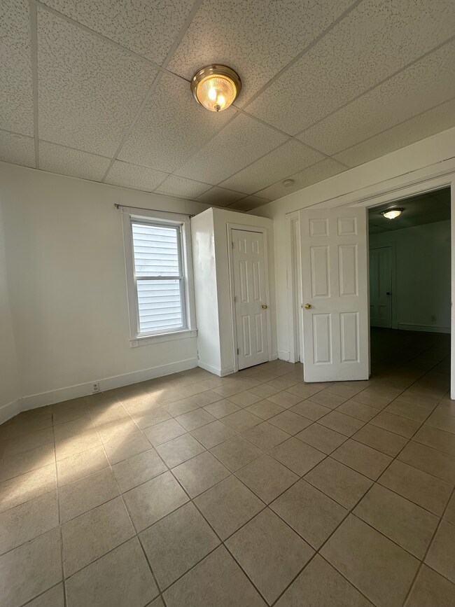 Building Photo - 100 Aiken Ave