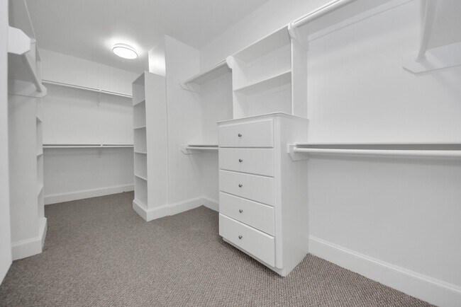 Building Photo - 2314 Dorrington St