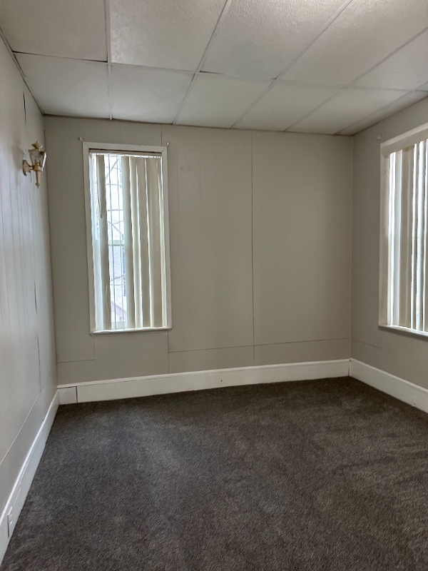 Building Photo - 1018 8th St S