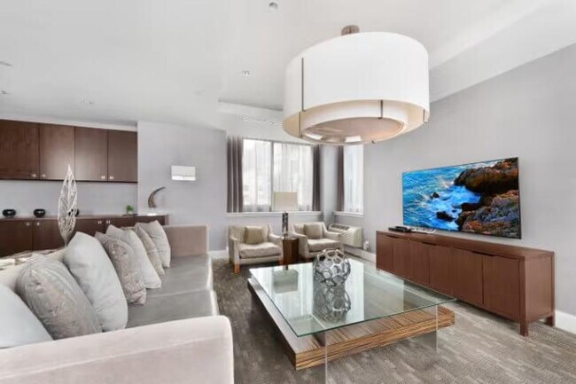 Building Photo - 479 Washington Blvd