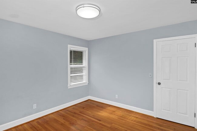 Building Photo - 1808 York Dr