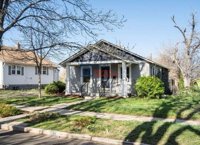 Primary Photo - 3855 Cook St