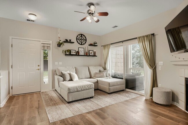 Building Photo - 3580 Boulder Cir