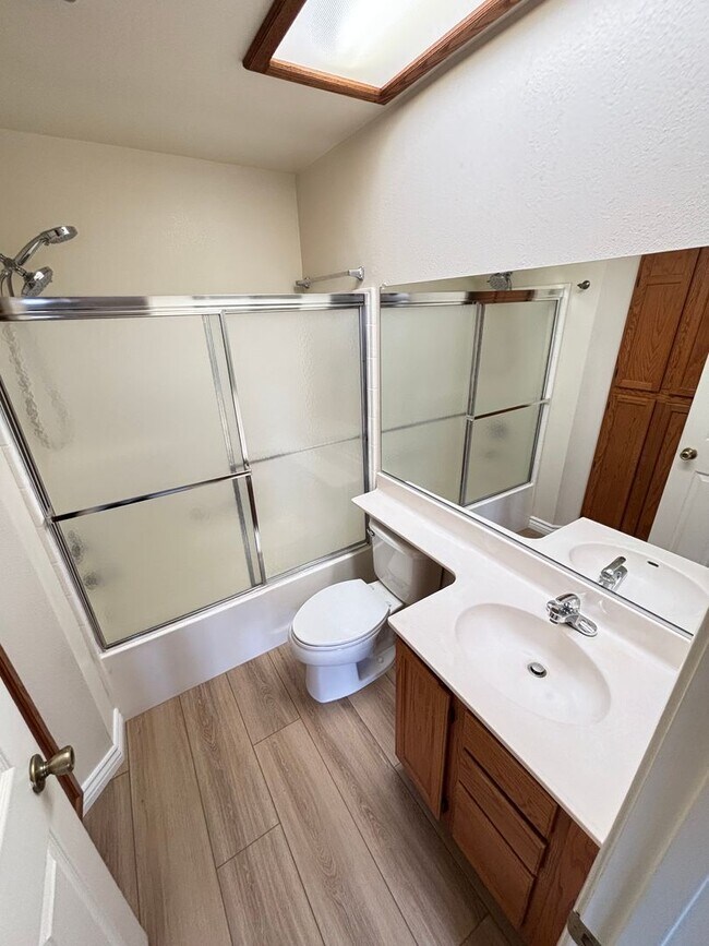 Building Photo - 2 BEDROOM IN 55+ COMMUNITY OF JESS RANCH