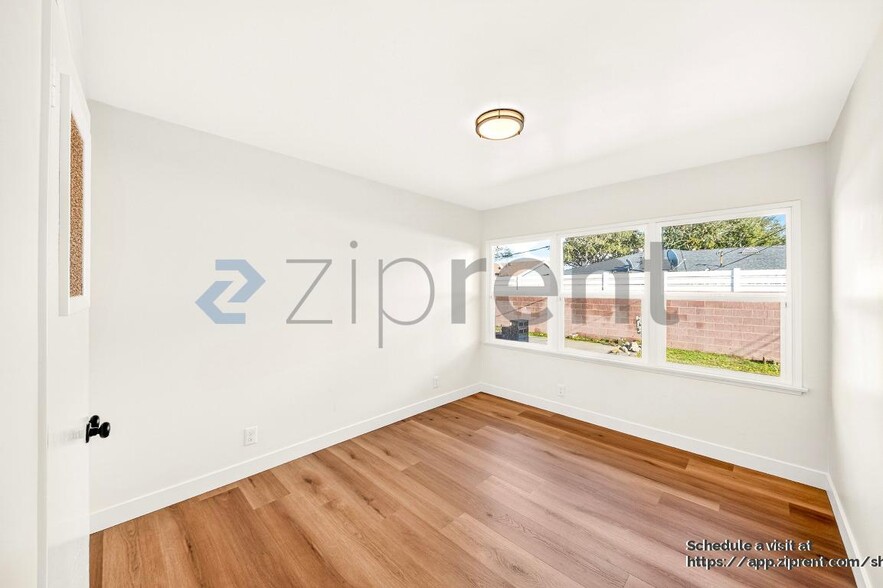 Building Photo - 13408 Ardath Ave