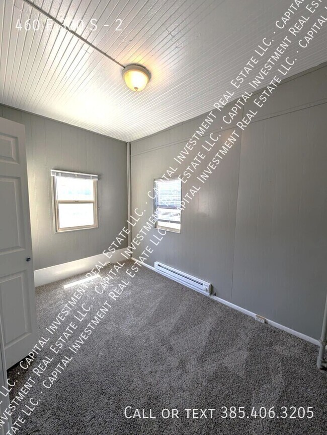 Building Photo - 460 E 300 S