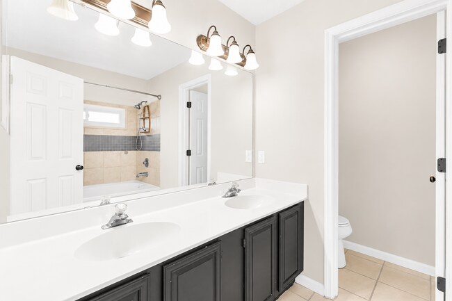Building Photo - 1264 Watercrest Cir