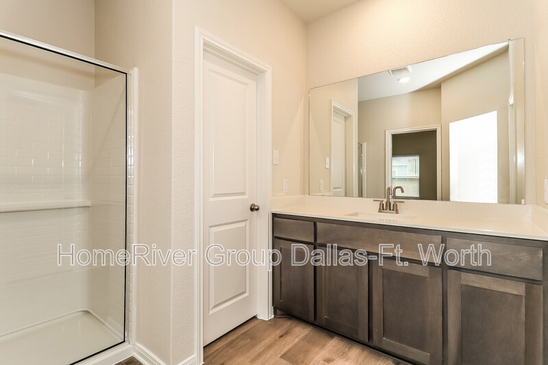 Building Photo - 6318 Rain Lily Dr