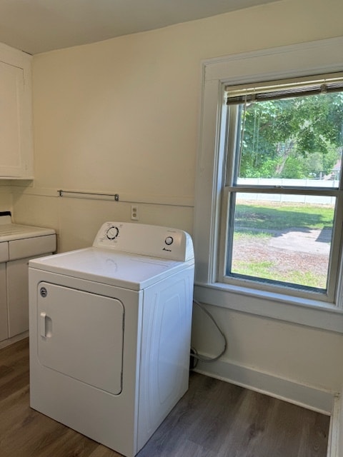 Building Photo - 826 7th St S