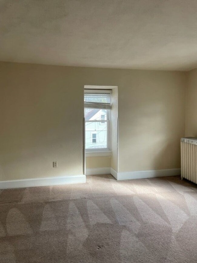 Building Photo - 316 Geary Ave