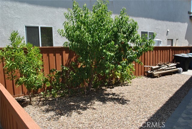 Building Photo - 27520 Nellie Ct