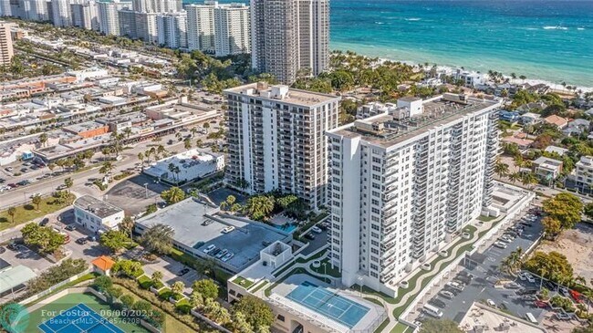 Building Photo - 3015 N Ocean Blvd