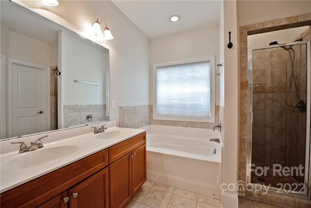 Building Photo - 20305 Harroway Dr