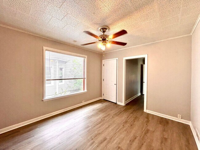 Building Photo - 1783 Sanford St