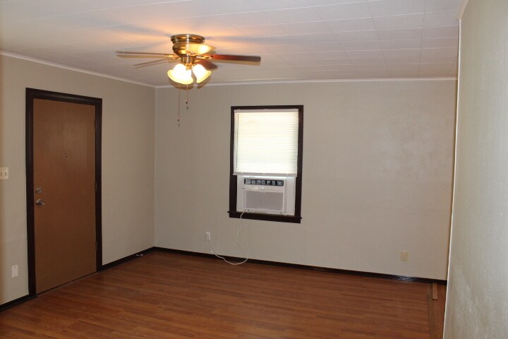 Building Photo - 4521 SE 22nd St