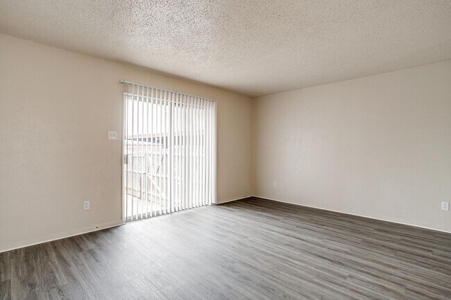 Building Photo - 1623 Westridge St