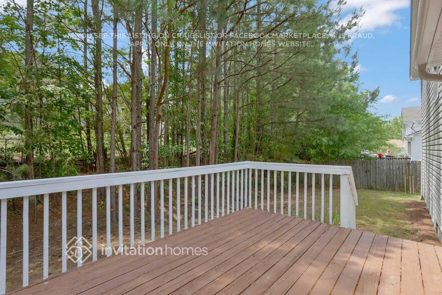 Building Photo - 117 Ivy Brook Dr