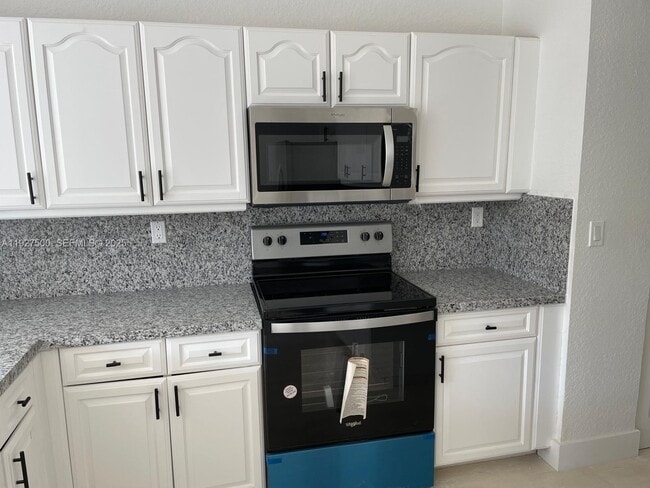 Building Photo - 15964 SW 139th St