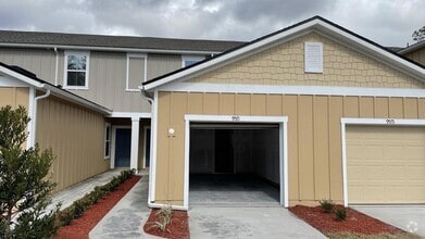 Building Photo - 9571 Star Dr