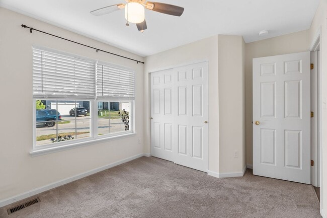 Building Photo - Charming 3-Bedroom Home