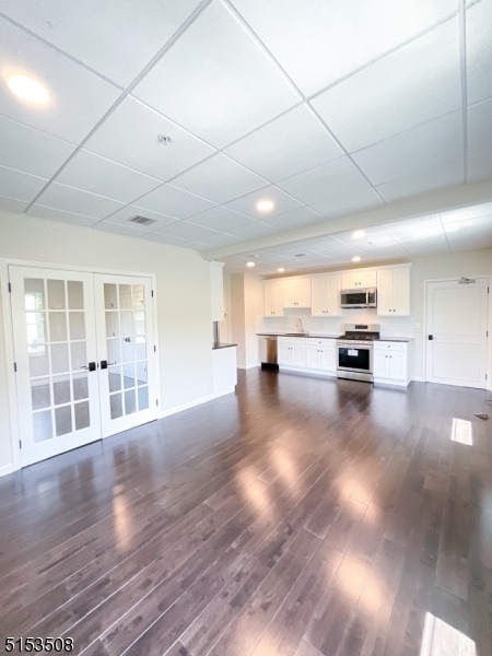 Building Photo - 15 Church St