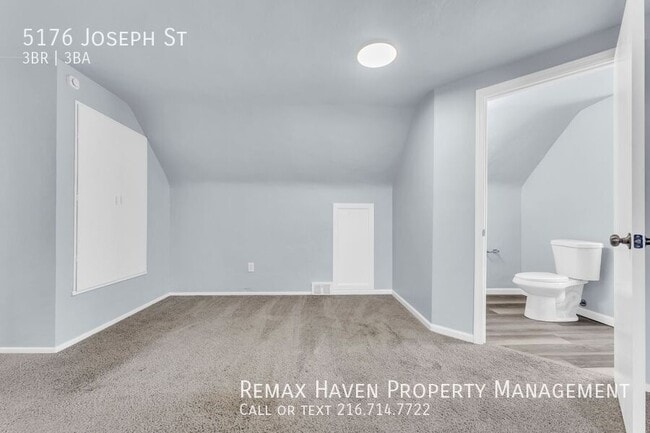 Building Photo - 5176 Joseph St