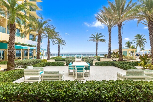 Building Photo - 2501 S Ocean Dr