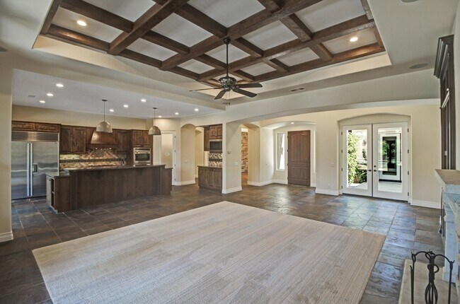 Building Photo - 81075 Giacomo Way