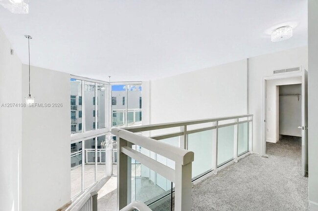 Building Photo - 3000 NE 188th St
