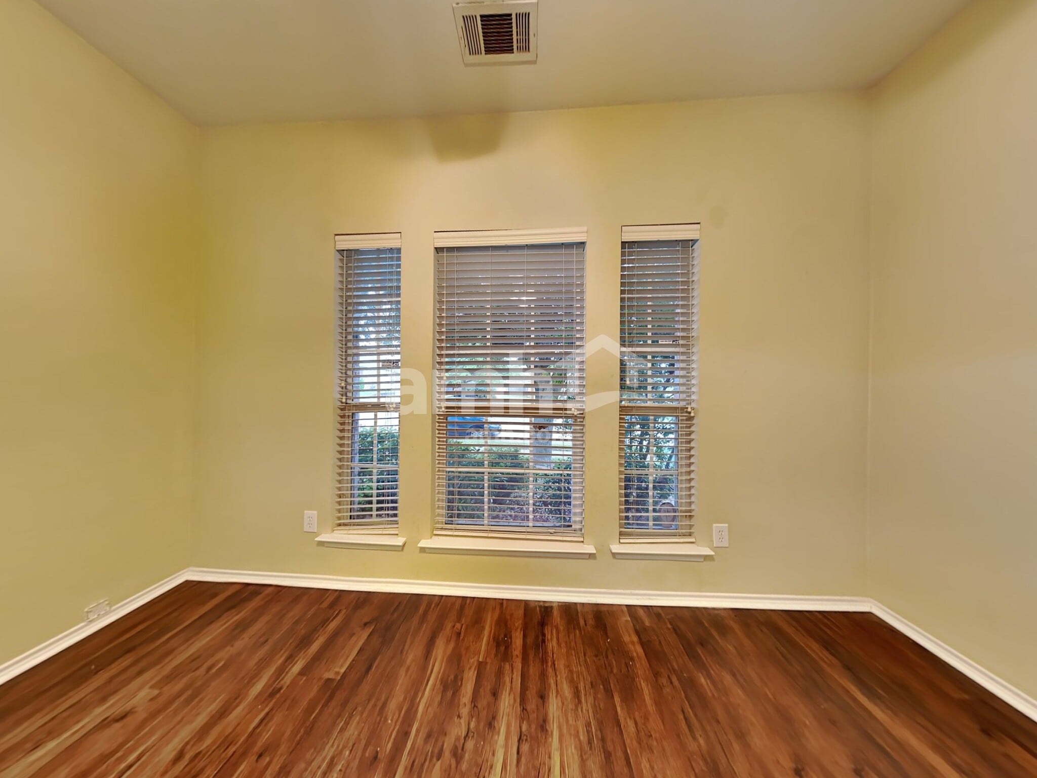 Building Photo - 7424 Alverstone Dr