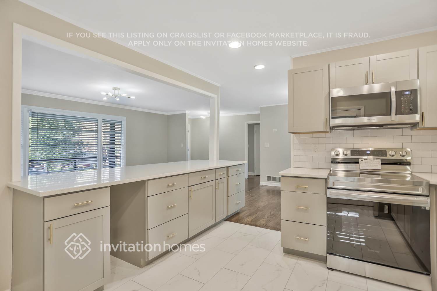 Building Photo - 3715 Wisteria Ln SW