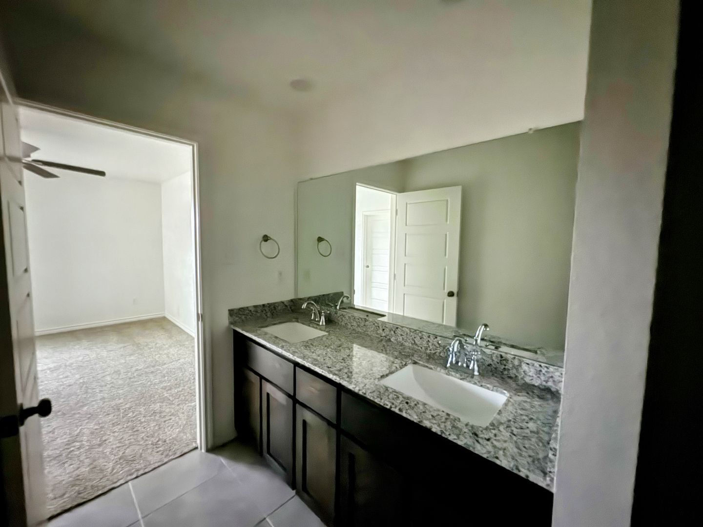 Building Photo - 301 Agua Chiquita Ct
