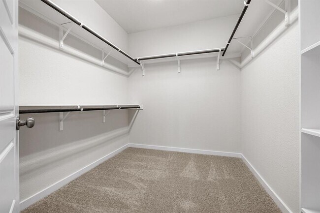 Building Photo - 112 Alicante Ln