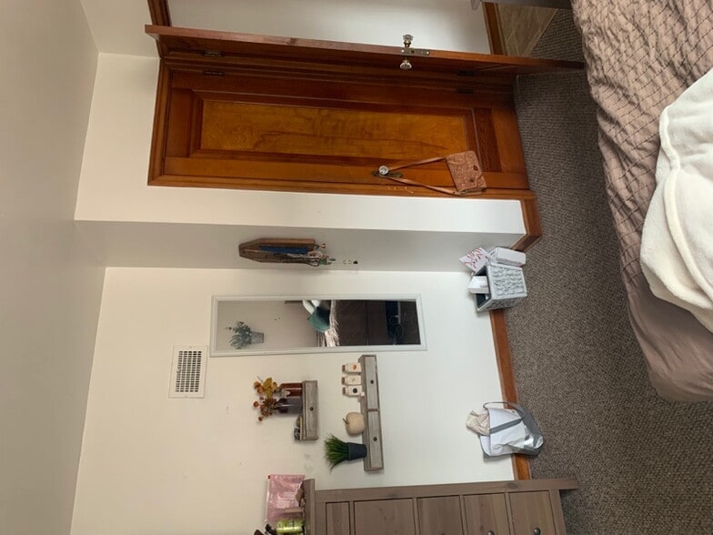 Building Photo - 2947 N 69th St