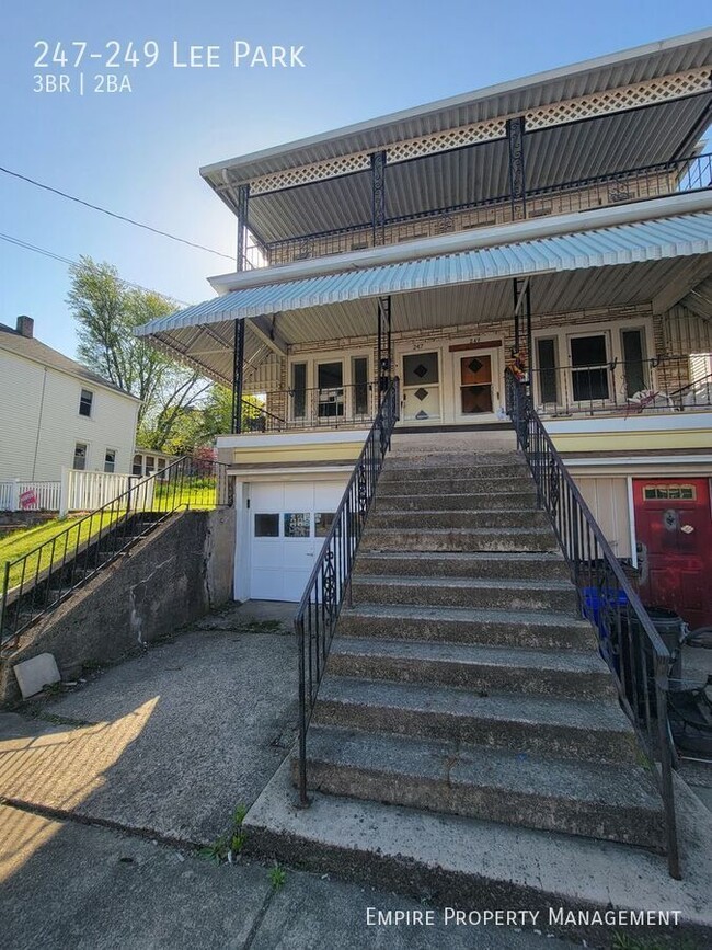 Building Photo - 247-249 Lee Park-