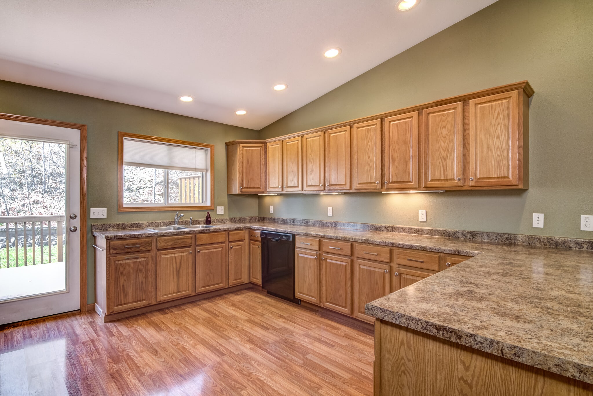 Building Photo - 3904 London Rd