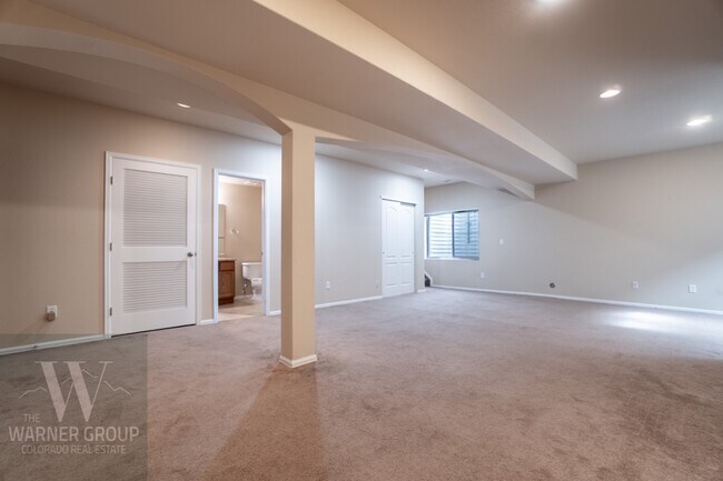Building Photo - 8117 Kettle Drum St