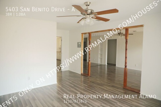 Building Photo - **MOVE IN SPECIAL** MUST SEE!! 3 Bedroom /...