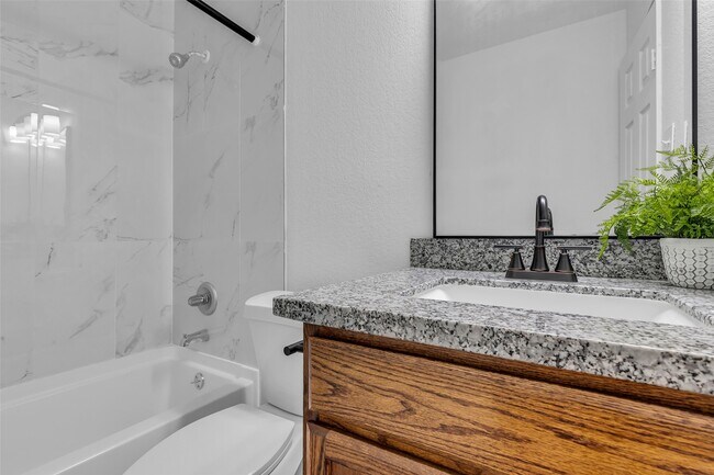 Building Photo - 839 Darbydale Crossing Ln