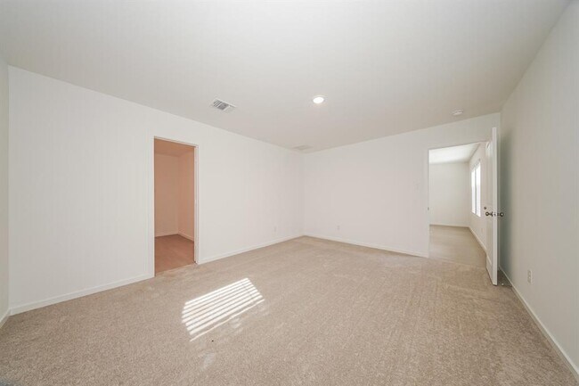 Building Photo - 9108 SW 20th St