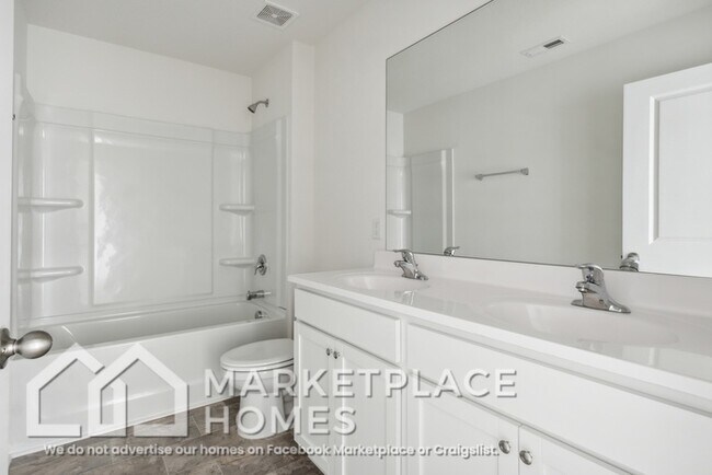 Building Photo - 1208 Cole Dr