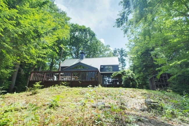 Building Photo - 37 Brayman Rd