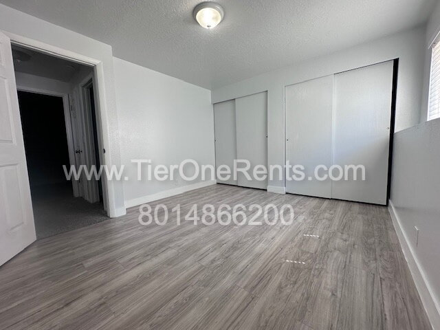 Building Photo - NO DEPOSIT option available for qualified ...