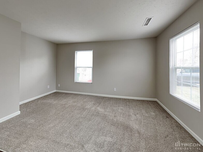 Building Photo - 8638 Panglemont Drive