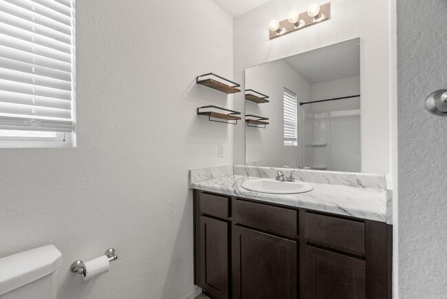 Building Photo - 10313 Brandi Kay Dr